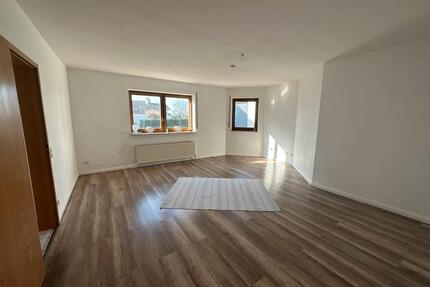 1-ZKB-Erdgeschosswohnung mit separatem Eingang + PKW Stellplatz - Buseck