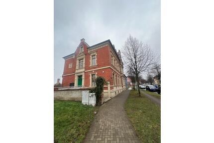 Familienfreundlich wohnen – 3-Raum-Wohnung mit Balkon und Garten und Stellplatz zum 01.08.2026 - Aschersleben