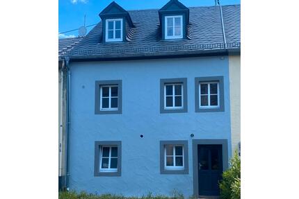 Reihenhaus Bitburg - 250.000,00&nbsp;EUR Kaufpreis, ca.&nbsp; 150,00&nbsp;m&sup2; in Bitburg (PLZ: 54634)