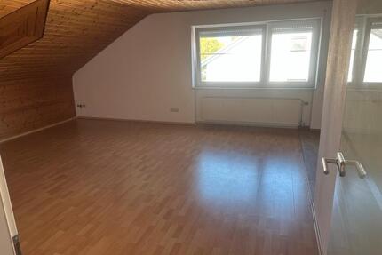 Helle 3,5 Wohnung mit Stellplatz zu vermieten in Dauchingen