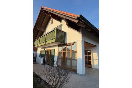 Haus zum Mieten in Hohenegglkofen 1.590,00 € 160 m²