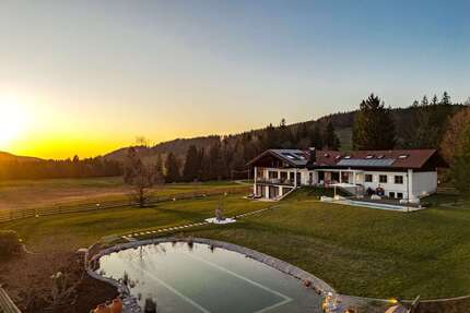 Haus zum Kaufen in Roßhaupten 5.600.000,00 € 580 m²