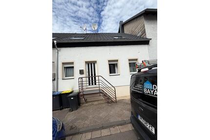 Einfamilienhaus in Völklingen - 178.000,00&nbsp;EUR Kaufpreis, ca.&nbsp; 120,00&nbsp;m&sup2; in Völklingen (PLZ: 66333)