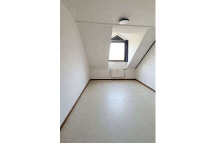 Wohnung zum Mieten in Erlangen 420,00 € 15 m²