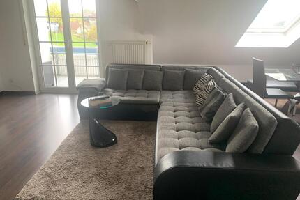 2,5 Zimmer DG-Wohnung *provisionsfrei* - Lauben