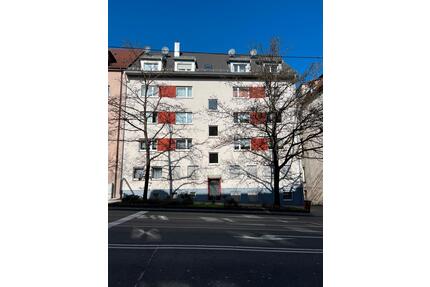 Helle, frisch renovierte 3-Zimmer Wohnung in West+Garage+Balkon - Stuttgart Stuttgart-West