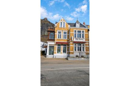 Wohnen am Drachenfels – Altbau mit Wintergarten & Traumblick - Bad Honnef