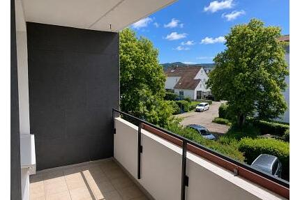 HELL & SOFORT BEZIEHBAR MIT SÜDBALKON - Reutlingen