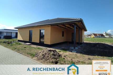 Haus zum Mieten in Löbnitz 1.400,00 € 112.71 m²