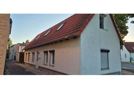 Verkaufen oder zu vermieten - 99.999,00&nbsp;EUR Kaufpreis, ca.&nbsp; 75,00&nbsp;m&sup2; in Egeln (PLZ: 39435)