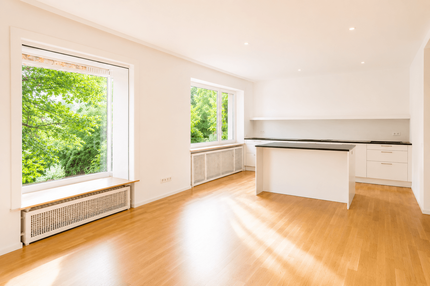Haus zum Mieten in Frankfurt am Main 4.500,00 € 250 m²