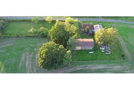 Dreiseitenhof - 242.000,00&nbsp;EUR Kaufpreis, ca.&nbsp; 125,00&nbsp;m&sup2; in Murchin (PLZ: 17390)