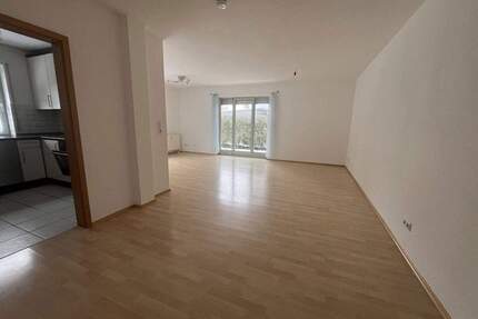 Helle 2-Zimmer-Eigentumswohnung in ruhiger und zentraler Lage - Höchberg