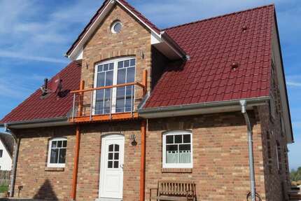 Haus zum Kaufen in Groß Schwansee 640.000,00 € 162 m²