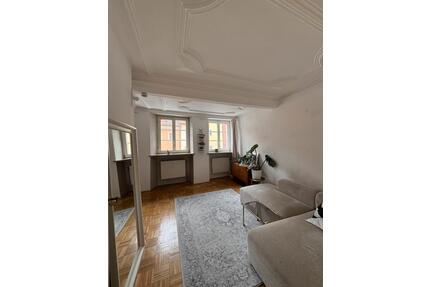 2-Zimmer-Altbauwohnung in der Innenstadt - mit Stuck - Regensburg Kumpfmühl