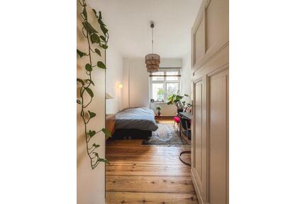 1 Monat (Apr-Mai) Untermiete Altbau-Design-Apartment mit Balkon - Berlin Pankow