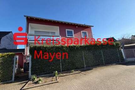 Haus zum Kaufen in Kruft 419.000,00 € 270 m²