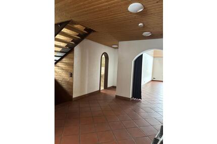 Freistehendes Einfamilienhaus in ruhiger Lage in Oerlenbach OT