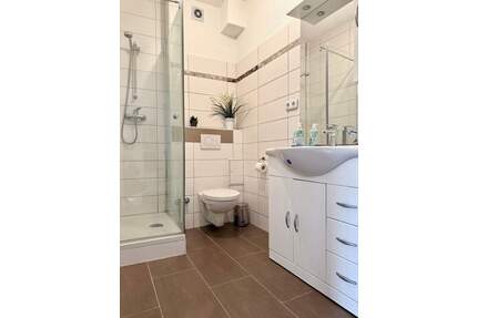 +++ZENTRAL - SCHÖNE MÖBLIERTE WOHNUNG IN FÜRTH +++