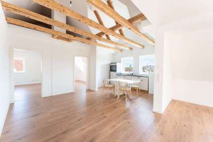 Wohnung zum Kaufen in Wilhermsdorf 329.000,00 € 88.11 m²