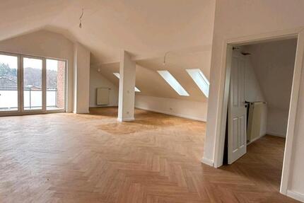 Moderne kernsanierte lichtdurchflutete Dachgeschosswohnung - Prüm