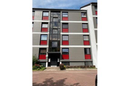Lichtdurchflutete 3-Zimmer Dachgeschosswohnung mit Balkon - Gifhorn