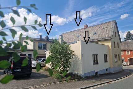 Haus zum Kaufen in Regnitzlosau 108.000,00 € 220 m²