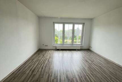 Wohnung zum Mieten in Hainichen 349,00 € 61 m²