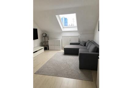 2-Zimmer-Dachgeschosswohnung im Nordend (50 m²) - Frankfurt am Main Nordend West