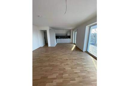 3-Zimmer-Wohnung mit Einbauküche und Balkon! - Schweinfurt Musikerviertel und amerik. Siedlung