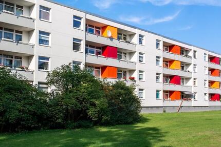 Gepflegte 3‑Zimmer‑Wohnung mit Blick auf grüne Außenanlagen - Wolfsburg Detmerode