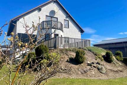 Haus zum Kaufen in Schönheide 262.000,00 € 150 m²