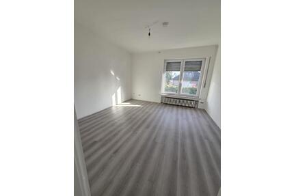 111m² frisch renovierte EG-Wohnung (4ZKB) inkl. Einbauküche - Löhne