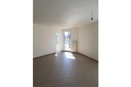 Zentrale helle 2 Zi. Whg an der Uferpromenade + neue Heizanlage! - Fürth Eigenes Heim