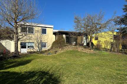 Haus zum Kaufen in Lich 545.000,00 € 148.29 m²