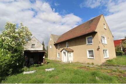 Haus zum Kaufen in Langenleuba-Niederhain 49.500,00 € 131 m²