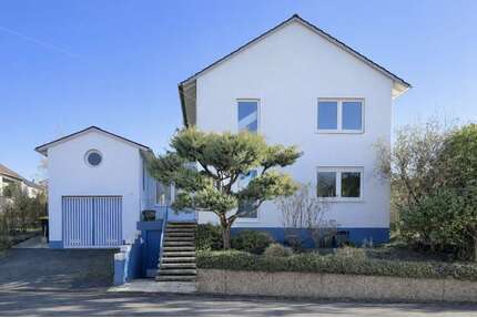 Haus zum Kaufen in Detmold 229.000,00 € 144 m²