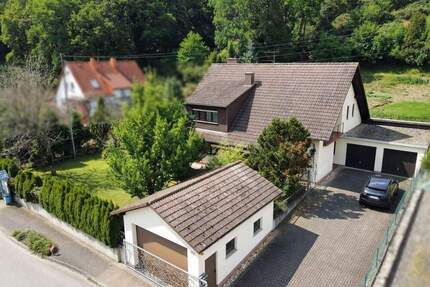 Geräumiges Wohnhaus mit großem Grundstück! - Olsbrücken