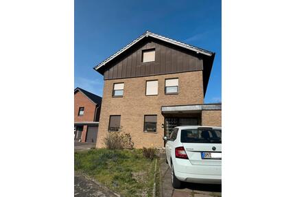 Freistehendes Einfamilienhaus mit Einliegerwohnung von privat - Bergheim