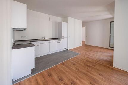 5-Zimmer Familienwohnung oder als WG Warmmiete 2.537 € - Berlin Lichtenberg