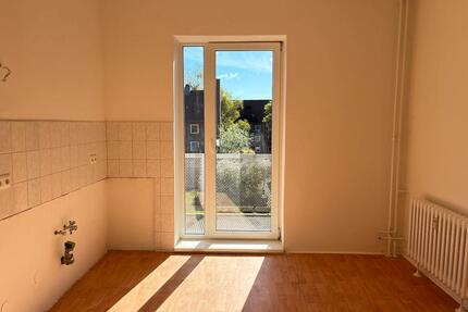 2,5 Zimmerwohnung mit kleinem Balkon - Kiel Neumühlen-Dietrichsdorf