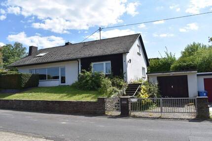 top gepflegtes Einfamilienhaus in Biebernheim zu verkaufen - Sankt