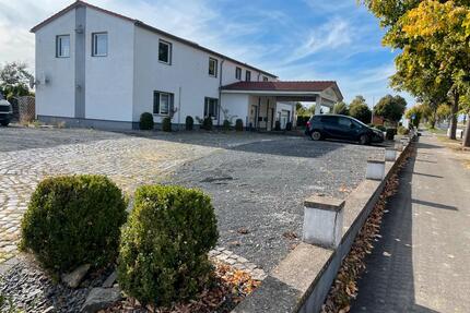 Wohnhaus 2 x Wohnungen mit Gewerbefläche Grundstück 2343m² - Northeim