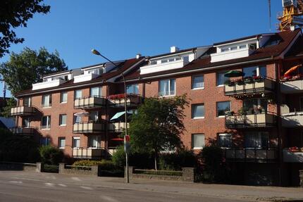 Dachgeschoß 2-Rqaum WHG mit Loggia und Wannenbad - Lübeck Sankt Jürgen