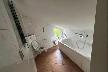 Wohnung Oberdresselndorf - 1.050,00&nbsp;EUR Kaltmiete, ca.&nbsp; 84,00&nbsp;m&sup2; in Burbach (PLZ: 57299)