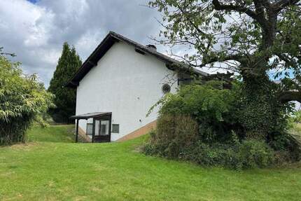 Freistehendes Einfamilienhaus in naturverbundener Ortsrandlage von Windhagen-Rederscheid