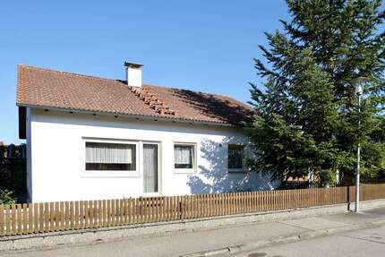 Haus zum Kaufen in Harburg 295.000,00 € 130 m²