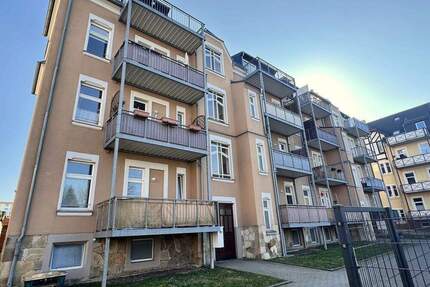 Zentrumsnah und ruhig -Eigentumswohnung mit Balkon im Chemnitzer Musikerviertel-