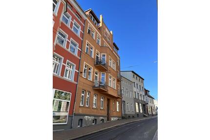 Moderne 2-Raum-Wohnung mit Balkon in Citylage zu vermieten - Schwerin
