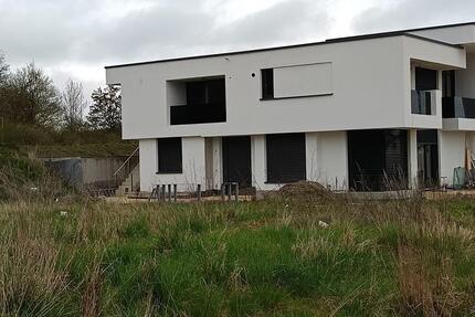 Moderne 2-Zimmer-Wohnung - 1.010,00&nbsp;EUR Kaltmiete, ca.&nbsp; 54,00&nbsp;m&sup2; in Offingen (PLZ: 89362)